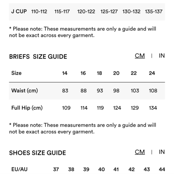 New ivory garter with boning - Picture 7 of 7